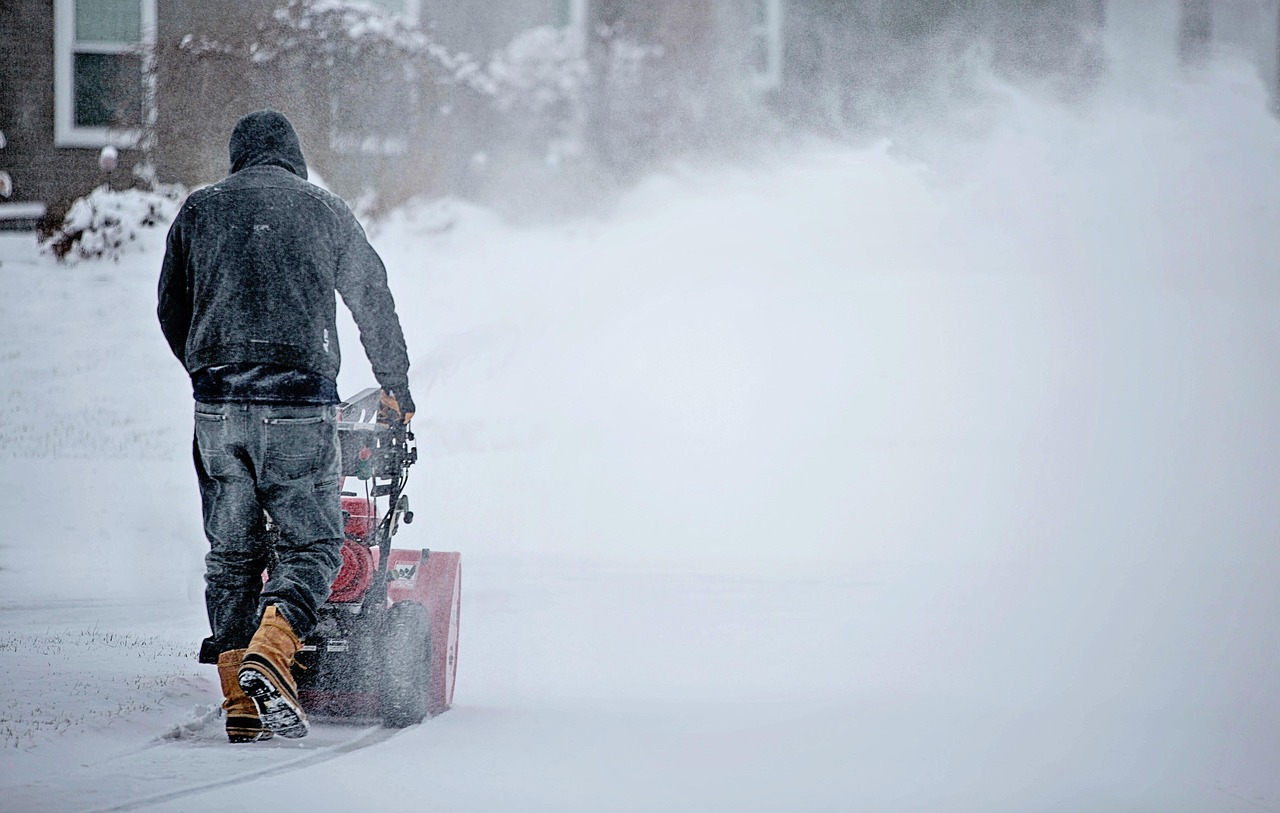 Snow equipment - snow equipment
