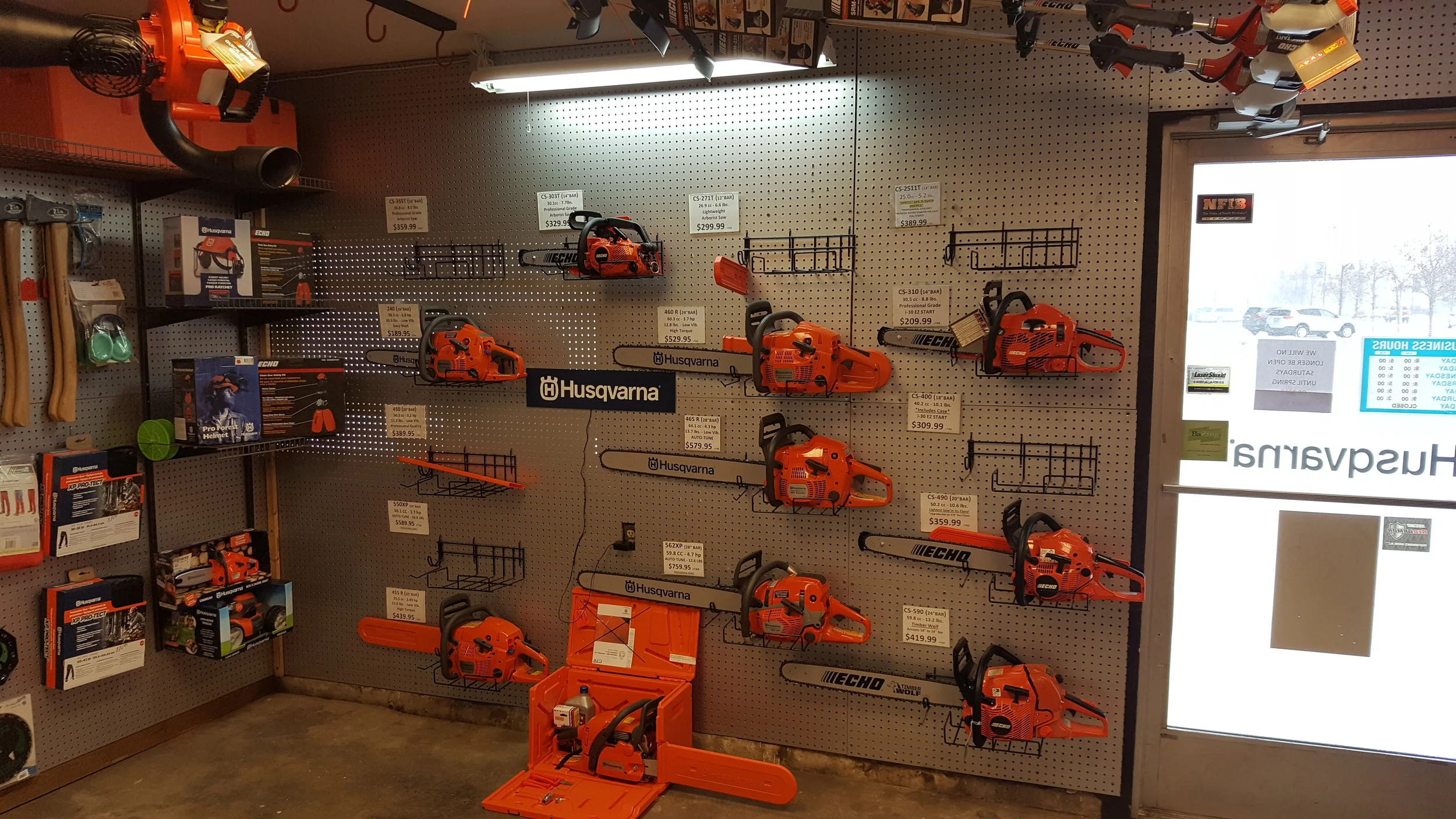 Showroom - FRONT+2