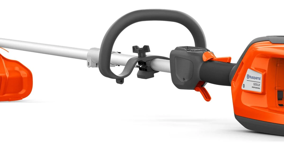525iLK with trimmer attachment (tool only)